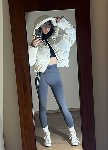 Calvin Klein crop mont