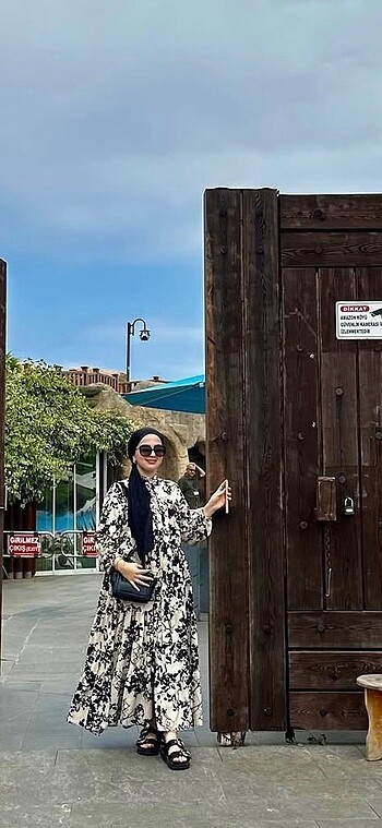 Zara Terzi dükkanı elbise