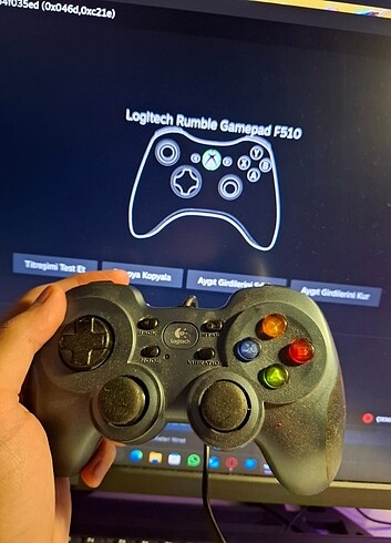  Beden Logitech Rumble Gamepad F510