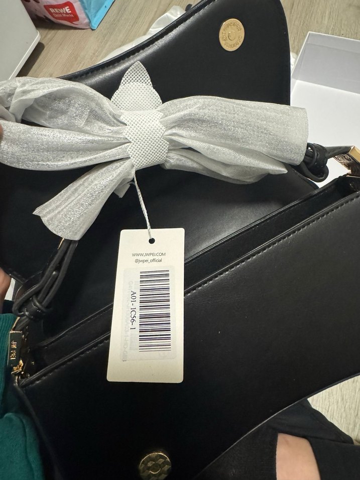Jw pei siyah deri çanta - Görsel 5
