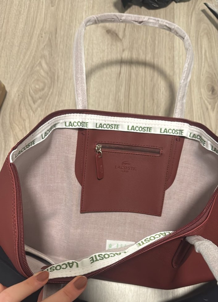 Lacoste bordo deri çanta - Görsel 4
