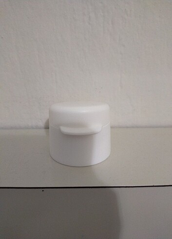  Beden beyaz Renk Tupperware su şişesi kapağı 1lt