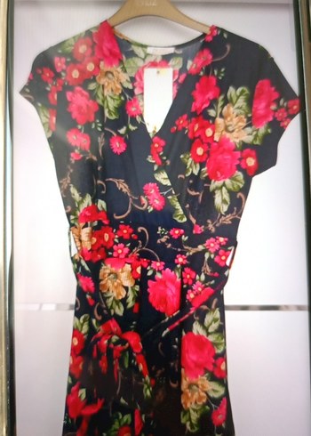 Çiçek Desenli Vintage Uzun Elbise - Görsel 3