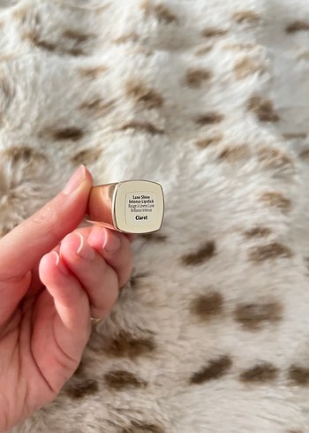 Bobbi Brown saten bitişli ruj - Görsel 3