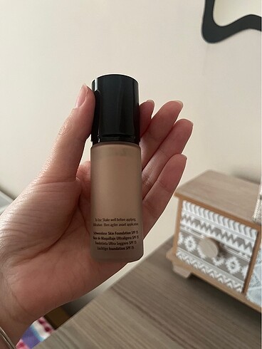  Beden Bobbi brown