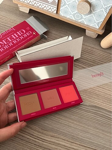 Benefit allık paleti