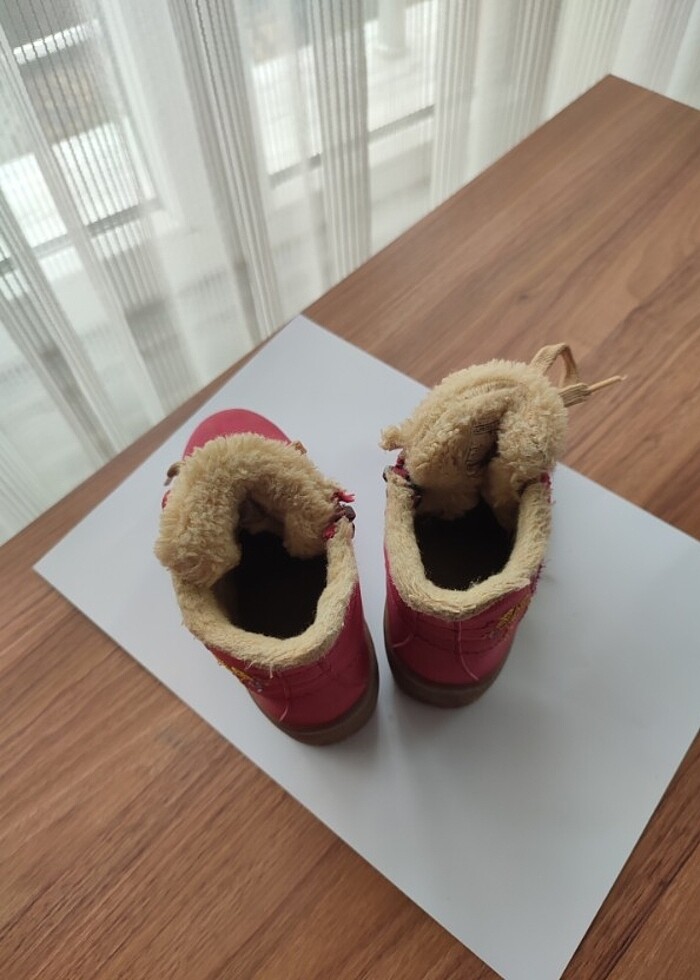 Kız çocuk bot  - Görsel 5