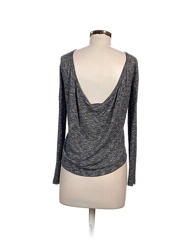 38 Beden Asos Bluz %70 İndirimli.