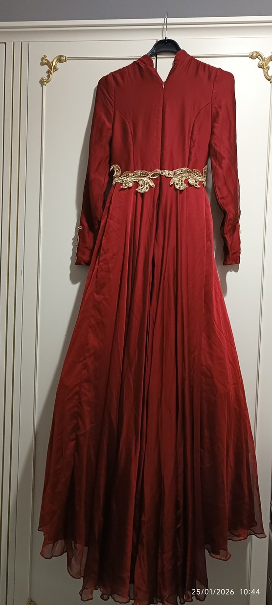 Bordo İşlemeli Uzun Kollu Abiye Elbise 1 kere giyildi - Görsel 2