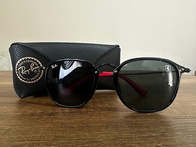 Rayban Güneş Gözlüğü