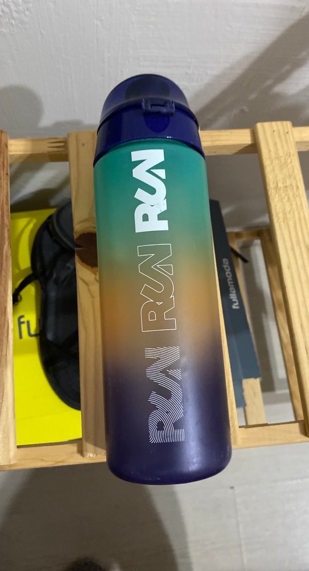 Renkli Desenli Spor Matara - Görsel 2