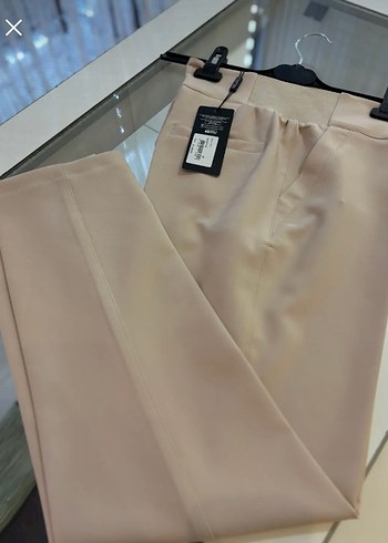 Bej Kadın Kumaş Pantolon Midi Boy