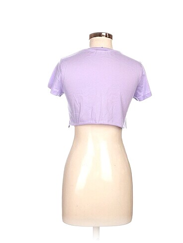 s Beden Trendyol & Milla T-shirt %70 İndirimli.