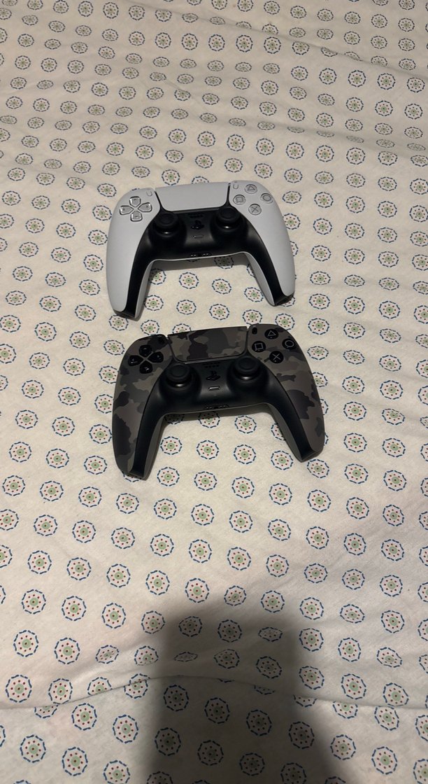 ps5 pro 2 tb sıfır nerdeyse alalı15 gün oldu motor alıcam ondan - Görsel 2