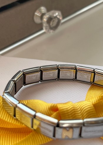 Nomination Altın n harfli Bileklik - Görsel 3