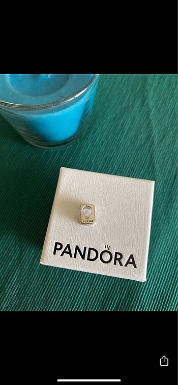 Pandora E harf charm