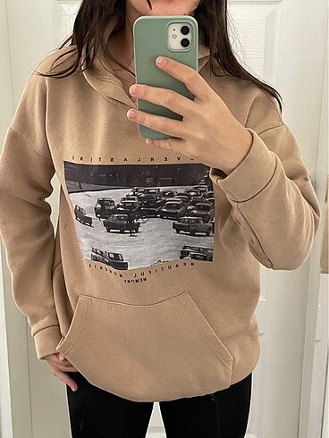 sweatshirt