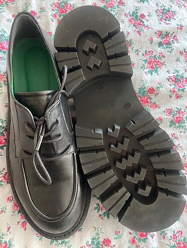 Diğer prev jill loafer