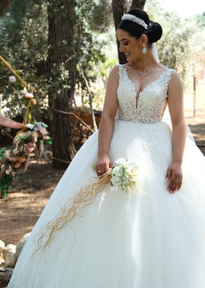 Ürün İzmir de özel dikim bir defa giyildi 38/ 40/42 beden uyumlu - Görsel 3