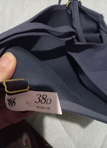 diğer Beden çeşitli Renk VICTORIA'S SECRET etiketli sütyen