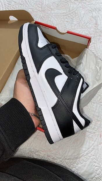 Dunk low panda