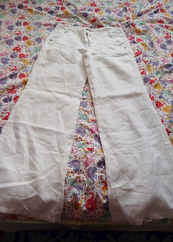 Düğmeli Bol Kesim Beyaz Kadın Kumaş Pantolon - Görsel 5