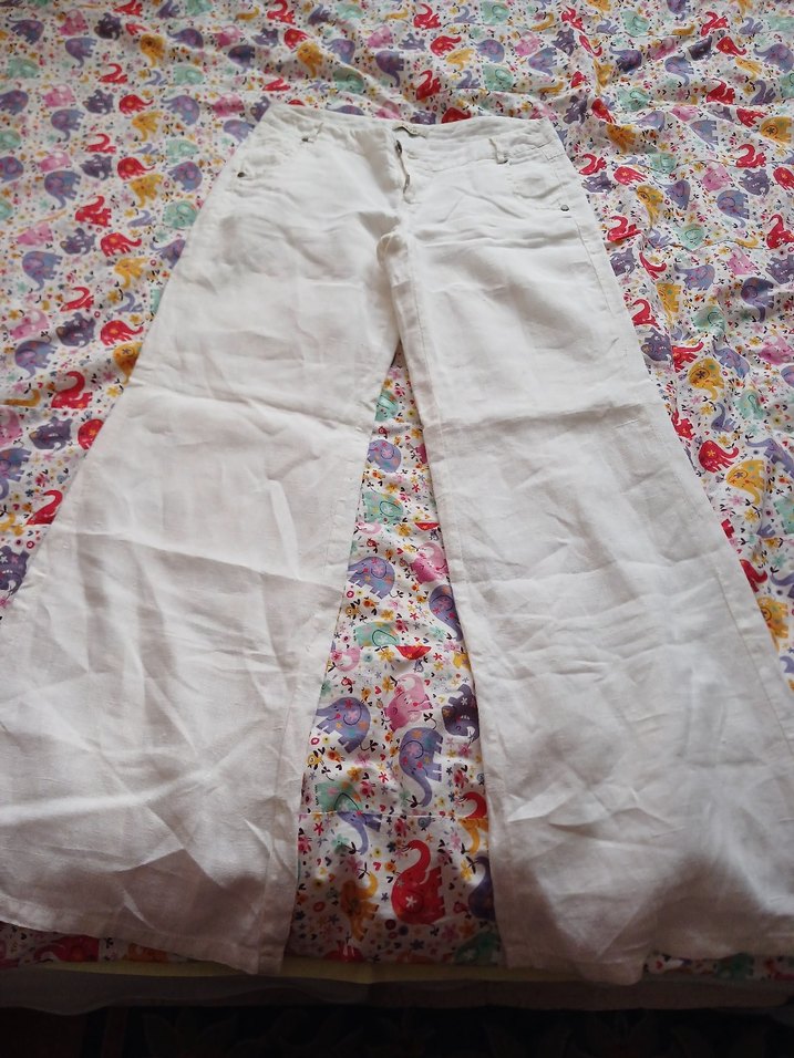 Düğmeli Bol Kesim Beyaz Kadın Kumaş Pantolon - Görsel 5