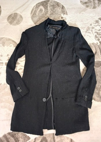 Düğmeli Siyah Midi Ceketi - Görsel 3