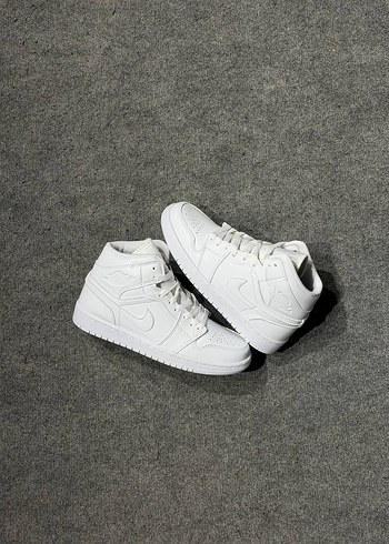 Nike Beyaz Sneaker