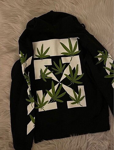 Off white sweatshirt