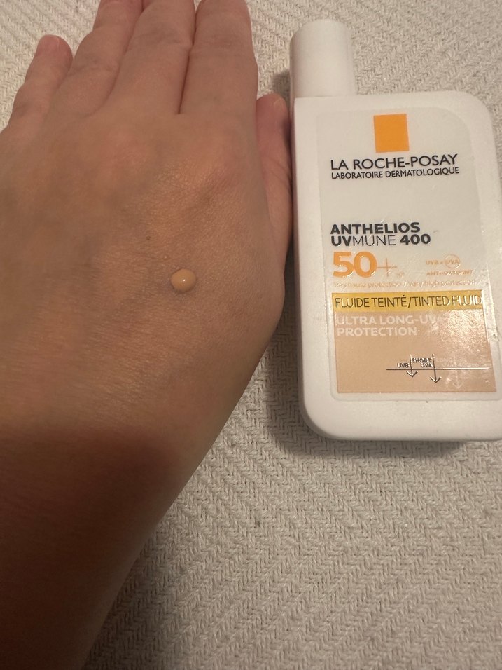La Roche-Posay Anthelios UVMune 400 SPF 50+ Tonlu Güneş Koruyucu - Görsel 3