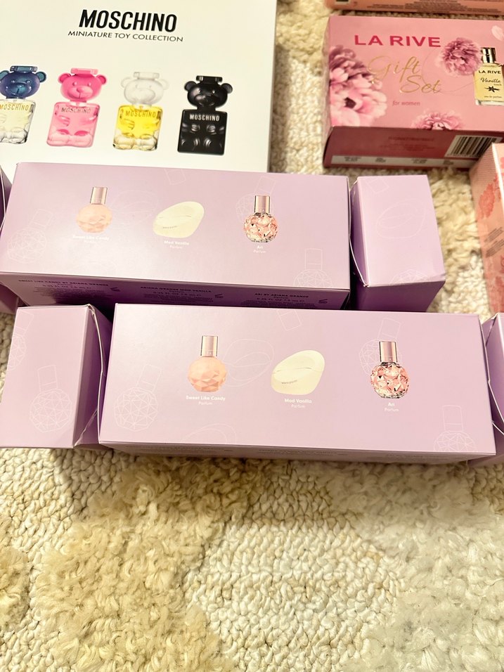 Ariana Grande 3x 7,5 ml EDP SET ORİJİNAL - Görsel 2