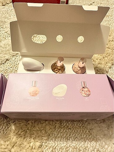 Diğer Ariana Grande 3x 7,5 ml EDP SET ORİJİNAL !!