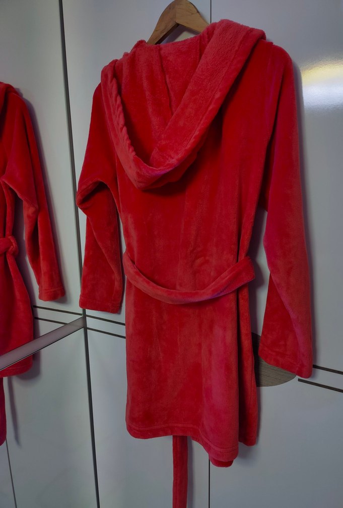Uzun Kollu Kırmızı Midi Kadın Bornoz - Görsel 2