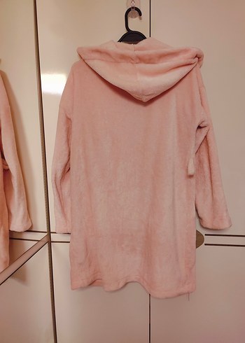 Pembe Kapüşonlu Sabahlık - Görsel 6