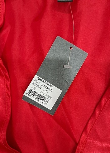 xl Beden kırmızı Renk Pijama takımı