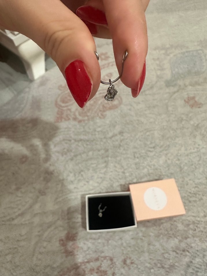 Fake meme piercingi - Görsel 4