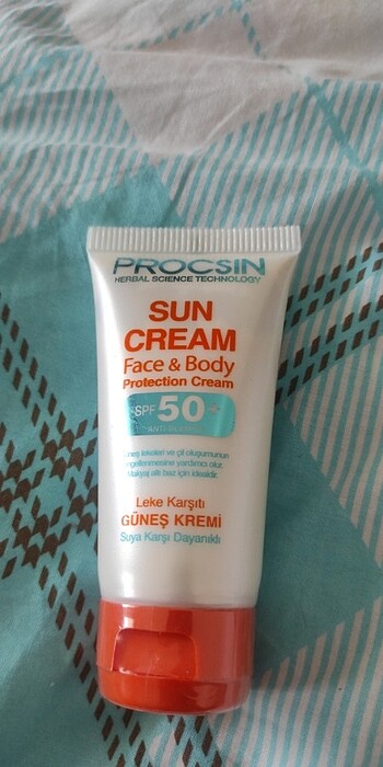 Procsin güneş kremi spf 50 + leke karşıtı 