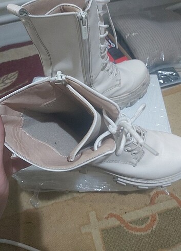 38 Beden Kadın bot markalı nine west