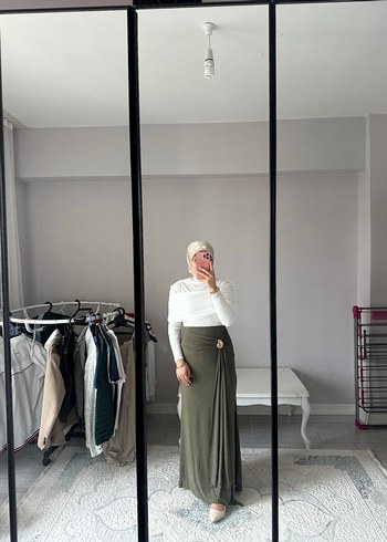 Aksesuar detaylı uzun etek - Görsel 7