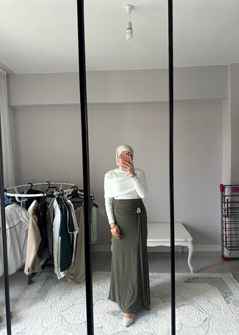 Aksesuar detaylı uzun etek - Görsel 6