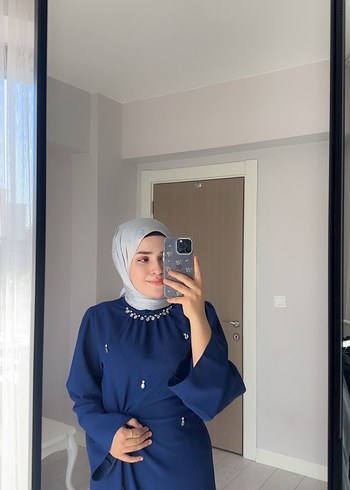 Lacivert Uzun Elbise - Görsel 2