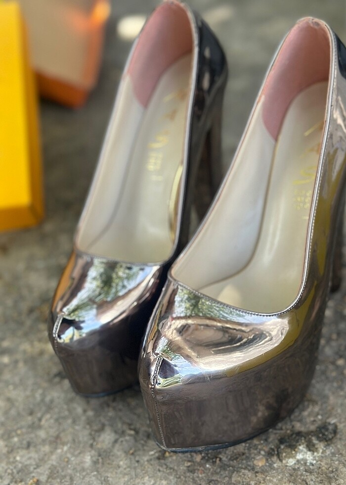 Gümüş renk çift platform topuklu ayakkabı - Görsel 2