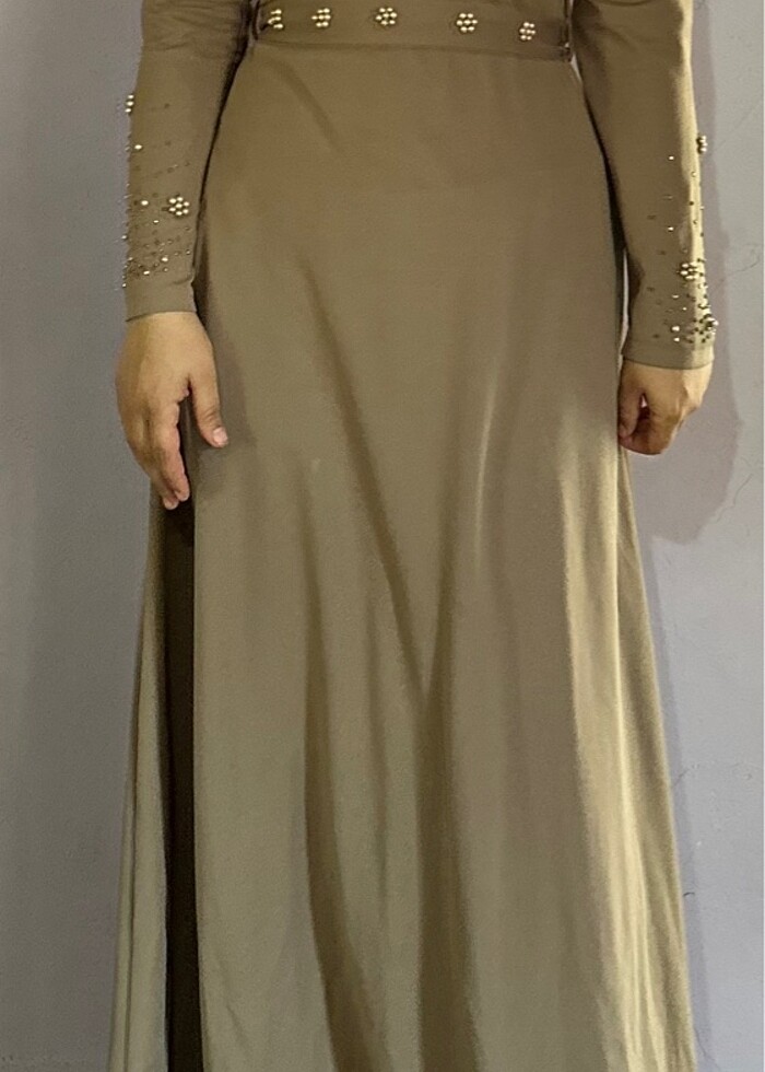 Tesettür elbise - Görsel 3