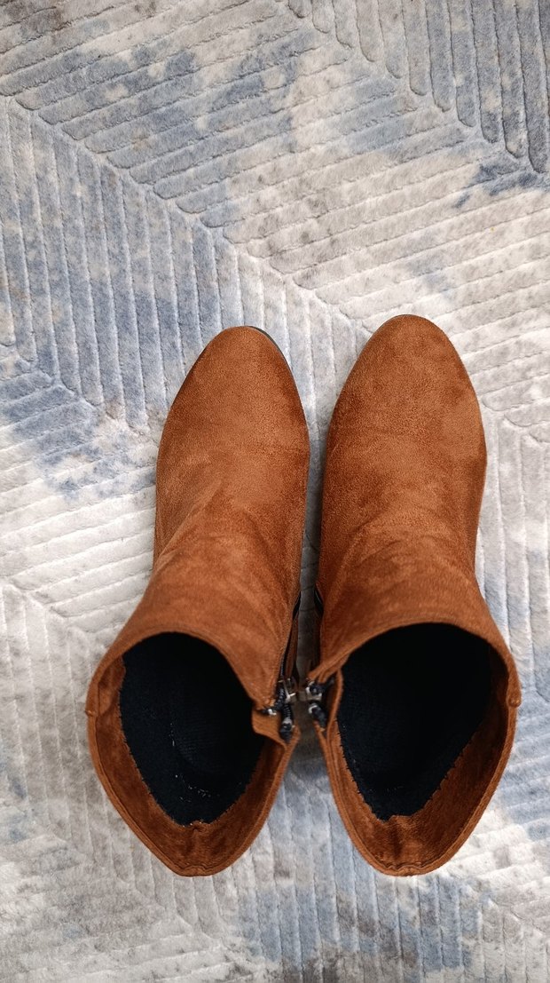 Kahverengi Süet Kadın Topuklu Bot - Görsel 2