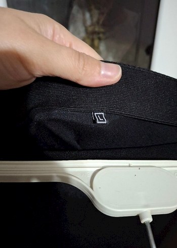 Siyah Drapeli Uzun saten Kadın Etek - Görsel 2