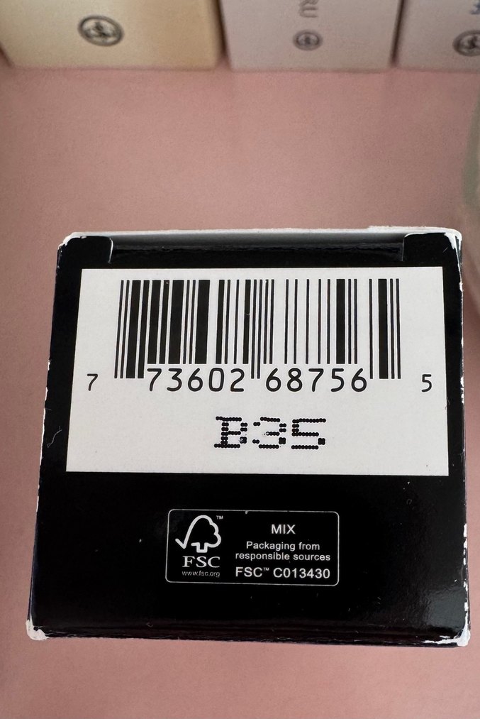 MAC Studio Radiance Serum-Powered Fondöten NC5 - Görsel 3