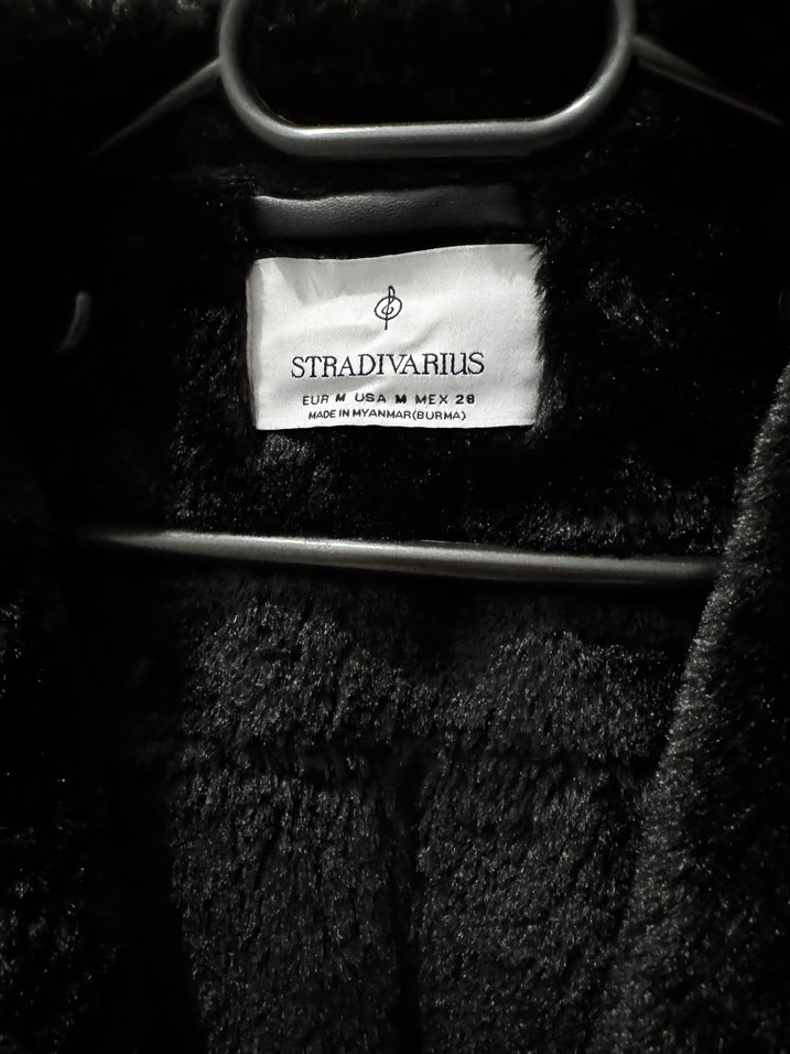 Stradivarius Siyah Süet Kürklü Kadın Ceket - Görsel 2