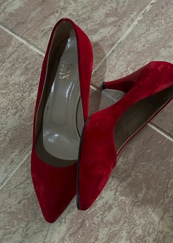 Fox Ayakkabı Klasik Kırmızı Süet Stiletto Topuklu Ayakkabı
