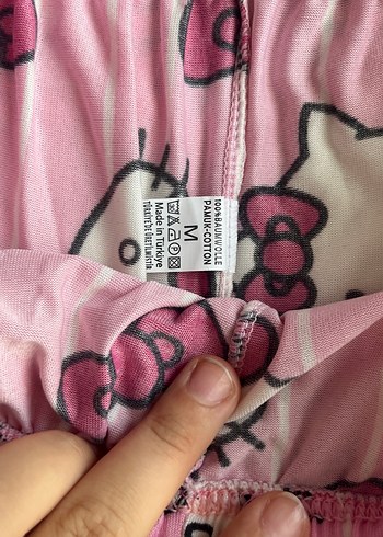 l Beden Pembe Hello Kitty Desenli Kadın Pijama Takımı